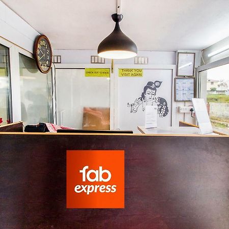 Fabexpress Grand Castle Hill Resorts - Ooty Lake - 800M Bagian luar foto