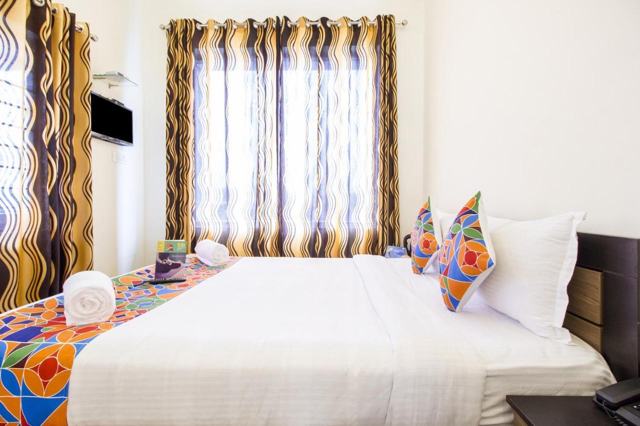 Fabexpress Grand Castle Hill Resorts - Ooty Lake - 800M Bagian luar foto
